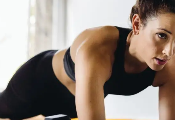 four Easy Chest Workout routines For Girls