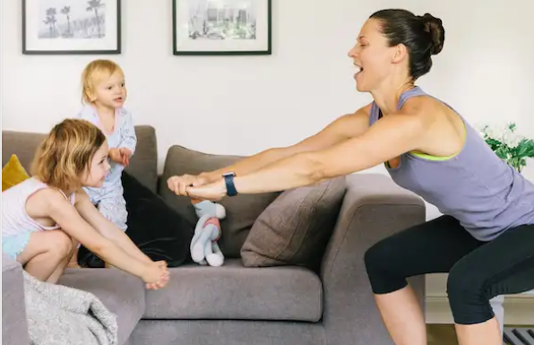 Postpartum Weight Loss: How and When to Begin Dropping Child Weight