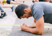 HIIT Exercise With Weights | 8-Minute Power and Cardio Routine