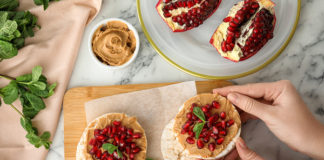 Wholesome Snacking 101: 16 Candy and Savoury Rice Cake Toppings